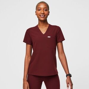 FIGS Catarina One-Pocket Scrub Top Burgundy XXS